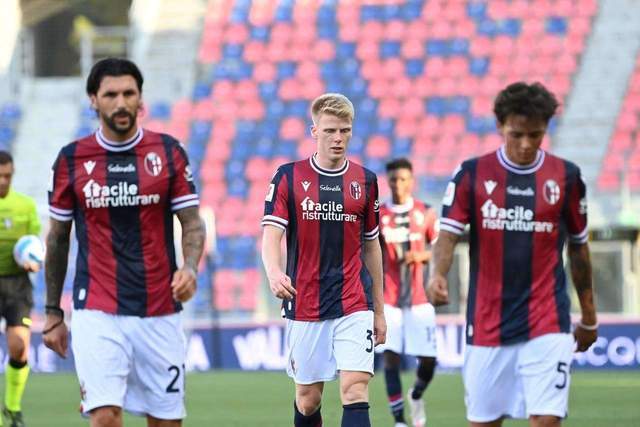 西甲上演最强矛盾之争 数据示巴萨击沉"黄潜"